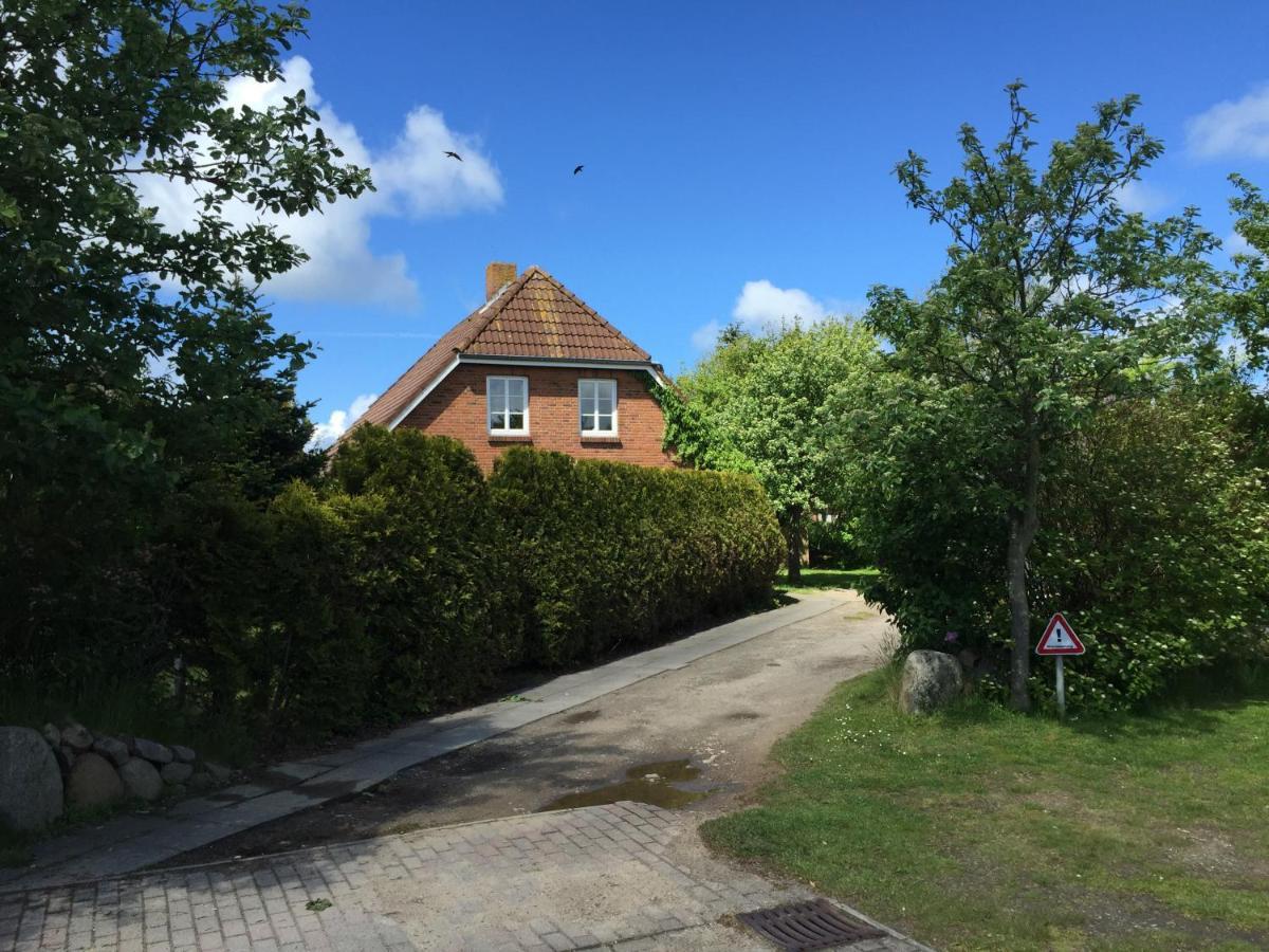Ferienhaus Ellen, Eg Whg Utersum Exterior photo